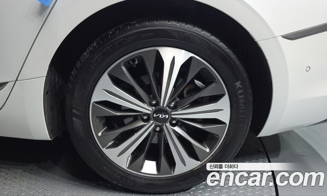 Kia K8 Hybrid Signature 2023 — фото 21