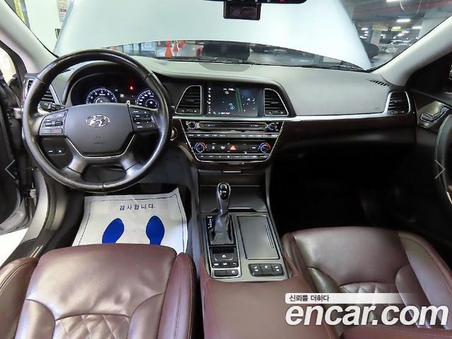 Hyundai Aslan G300 Modern Special 2016 — фото 10
