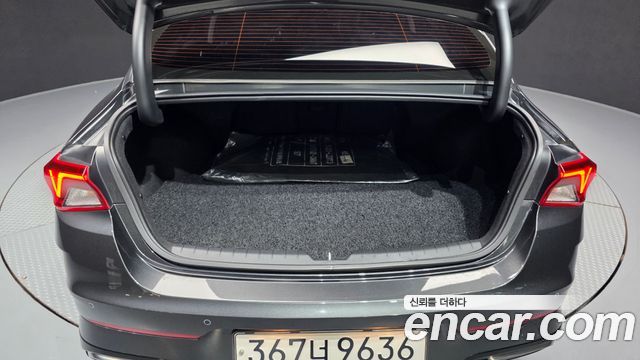 Kia K5 (III) 2.0 LPI Signature 2023 — фото 20