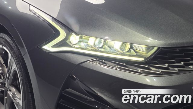 Kia K5 (III) 2.0 LPI Signature 2023 — фото 22