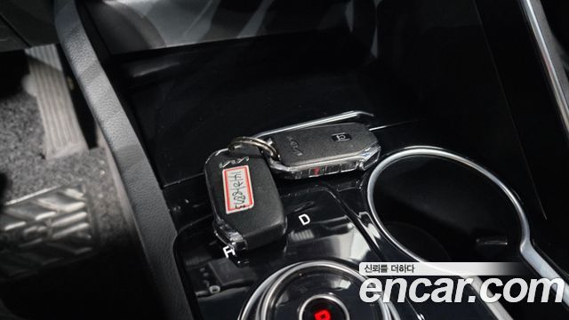 Kia K5 (III) 2.0 LPI Signature 2023 — фото 27