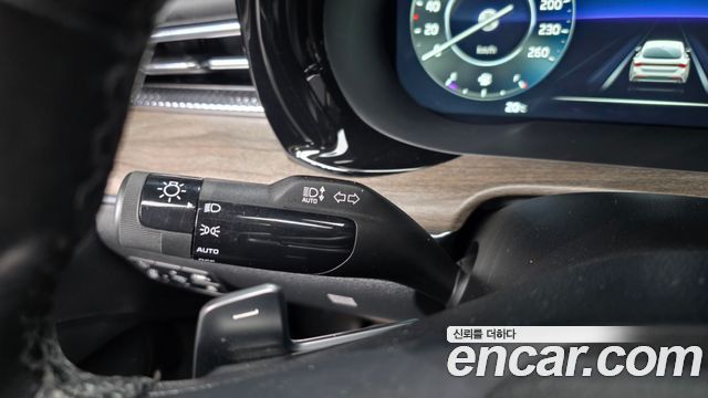 Kia K5 (III) 2.0 LPI Signature 2023 — фото 36