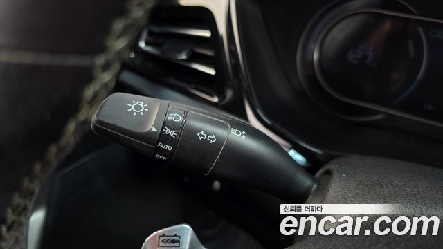 Kia Niro Plus Air 2023 — фото 28