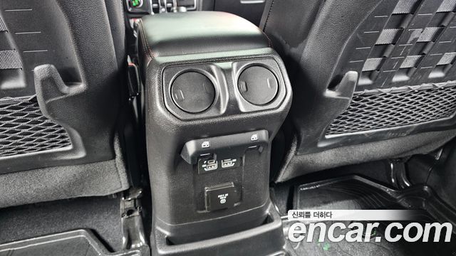 Jeep Wrangler (JL) 2.0 Rubicon Power Top 4Door 2021 — фото 31
