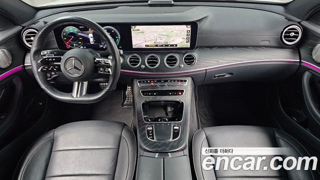 Mercedes-Benz E-Class (W213) E220d 4MATIC AMG Line 2022 — фото 7