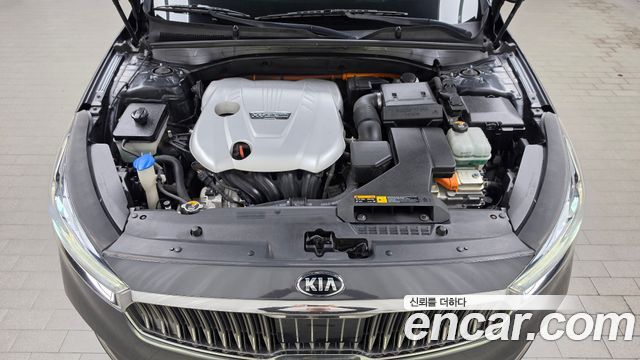 Kia K7 Hybrid Noblesse 2017 — фото 6