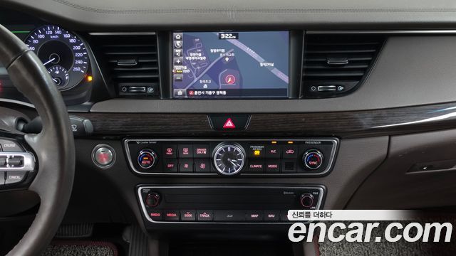 Kia K7 Hybrid Noblesse 2017 — фото 13