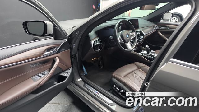 BMW 5 Series (G30) 523d xDrive M Sport 2021 — фото 10