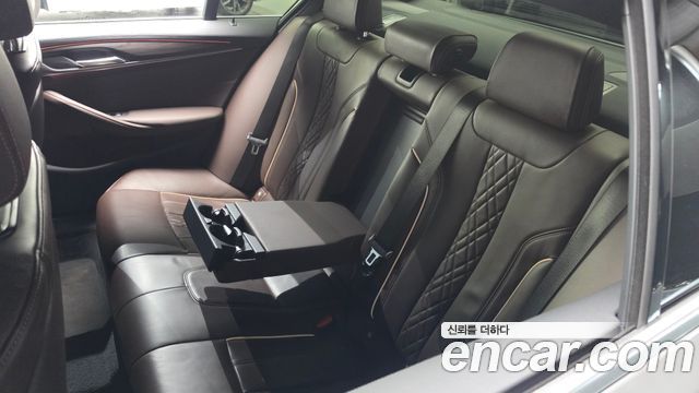 BMW 5 Series (G30) 523d xDrive M Sport 2021 — фото 30