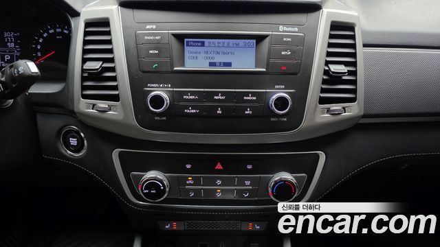 KG Mobility (SsangYong) Rexton Sports Diesel 2.2 2WD Adventure 2019 — фото 16