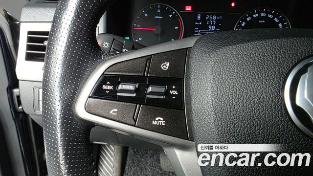 KG Mobility (SsangYong) Rexton Sports Diesel 2.2 2WD Adventure 2019 — фото 19