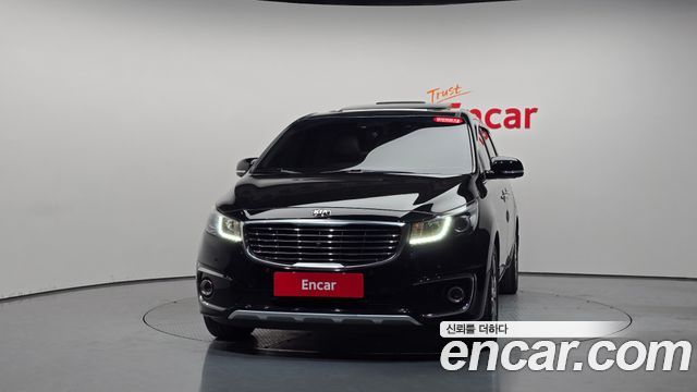 Kia Carnival 9-seater Prestige 2018 — фото 3