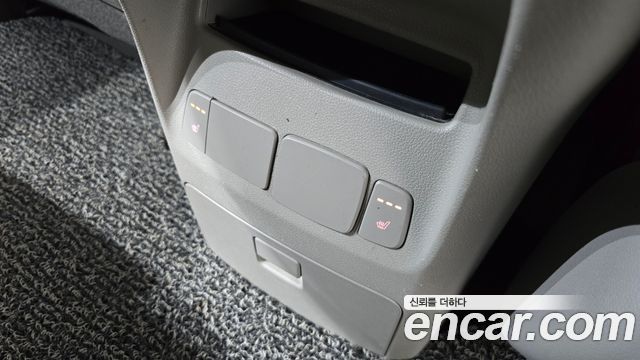 Kia Carnival 9-seater Prestige 2018 — фото 18