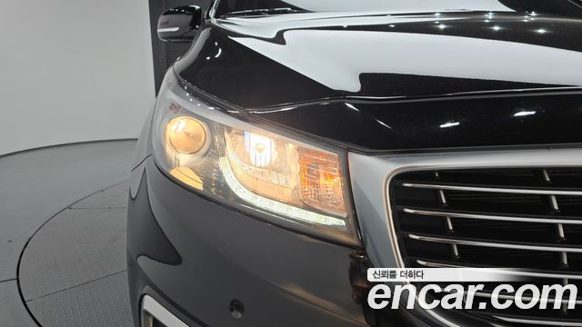Kia Carnival 9-seater Prestige 2018 — фото 22