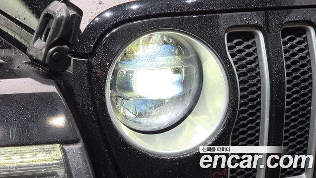 Jeep Wrangler (JL) 2.0 Overland Power Top 4Door 2021 — фото 22