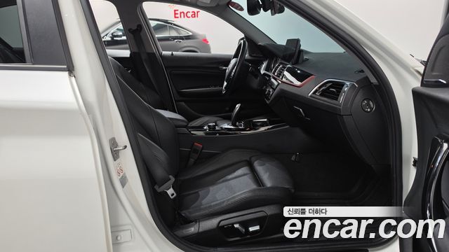 BMW 1 Series (F20) 118d Sport 5Door 2018 — фото 11