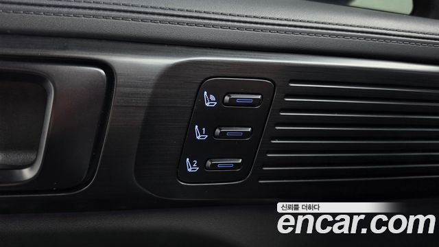 Hyundai Santa Fe (MX5) HEV 1.6 4WD Calligraphy 2024 — фото 31