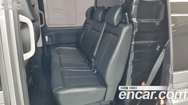Hyundai Staria Cargo 5-Seater Modern 2022 — фото 18