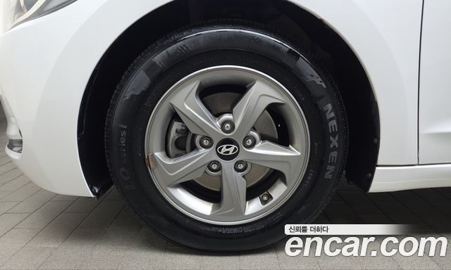 Hyundai Avante (AD) 1.6 e-VGT SMART 2018 — фото 5