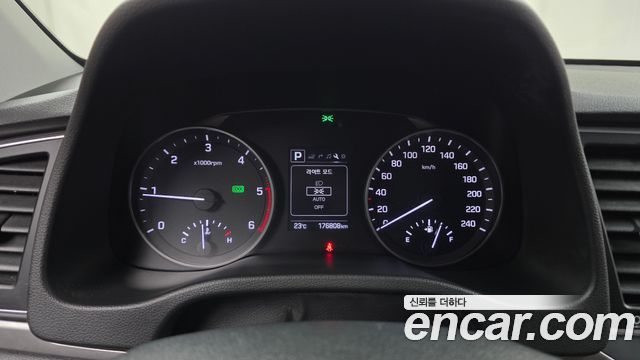 Hyundai Avante (AD) 1.6 e-VGT SMART 2018 — фото 8