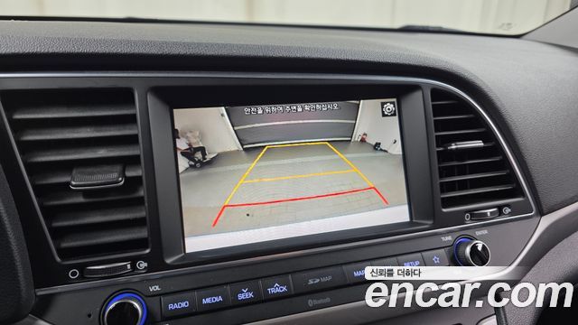 Hyundai Avante (AD) 1.6 e-VGT SMART 2018 — фото 15