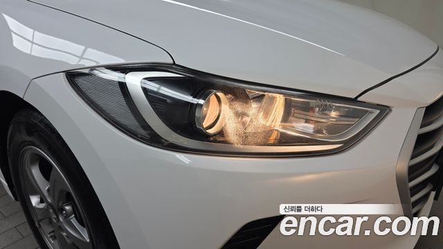 Hyundai Avante (AD) 1.6 e-VGT SMART 2018 — фото 22