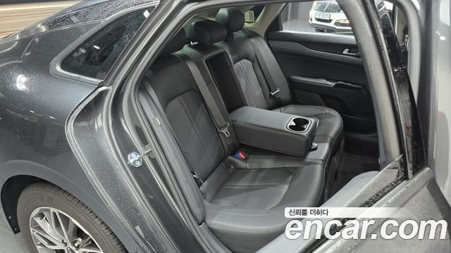 Kia K5 (III) 2.0 Prestige 2023 — фото 16