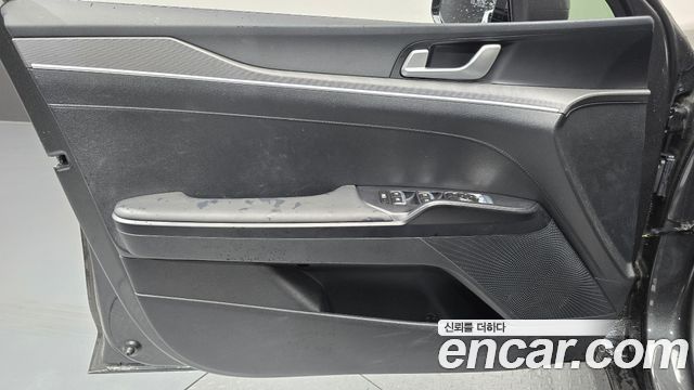 Kia K5 (III) 2.0 Prestige 2023 — фото 30