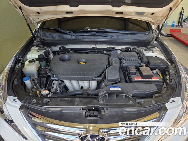 Hyundai Sonata The Brilliant LPI Premium Special 2014 — фото 15
