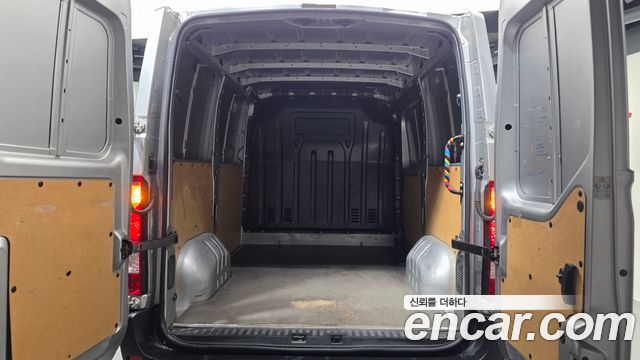 Renault Korea Master 2.3 Van S 2020 — фото 24