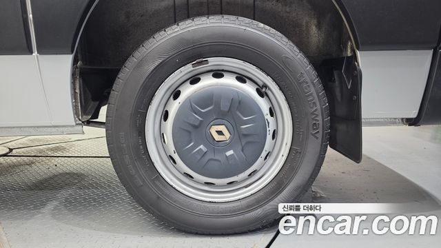 Renault Korea Master 2.3 Van S 2020 — фото 27