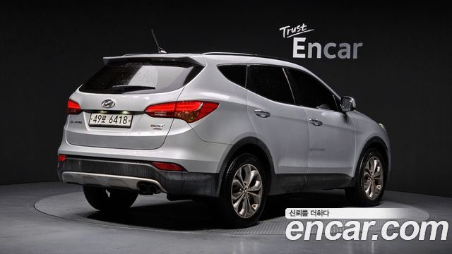 Hyundai Santa Fe (DM) Diesel(e-VGT) 2.2 4WD Exclusive 2013 — фото 2