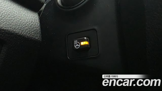 Hyundai Santa Fe (DM) Diesel(e-VGT) 2.2 4WD Exclusive 2013 — фото 18