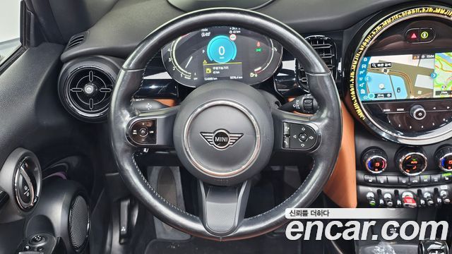 MINI Cooper S Convertible Classic Third Generation 2022 — фото 14