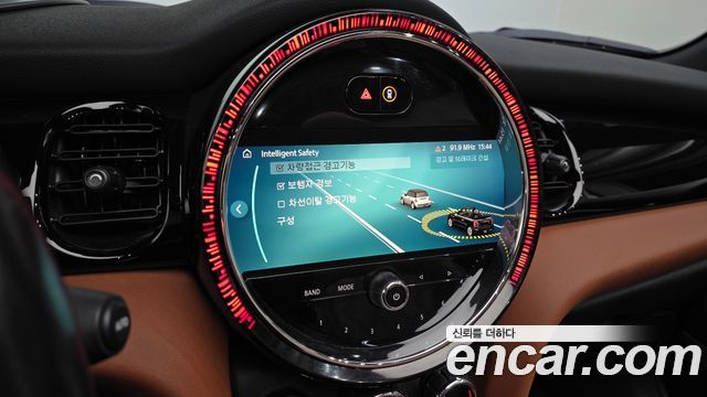 MINI Cooper S Convertible Classic Third Generation 2022 — фото 15