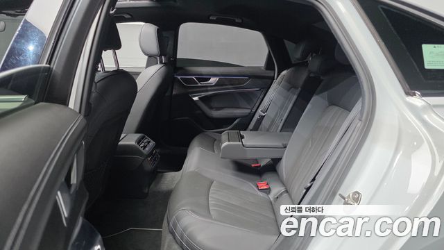 Audi A6 (C8) 45 TDI Quattro Premium 2021 — фото 11