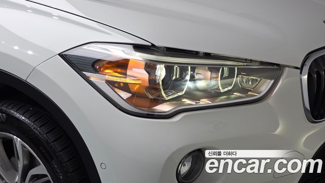 BMW X1 (F48) xDrive 18d Joy 2019 — фото 28