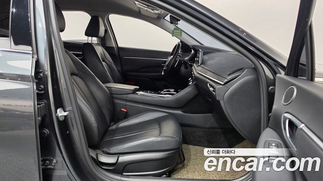 Hyundai Sonata (DN8) 1.6 Turbo Premium 2021 — фото 26