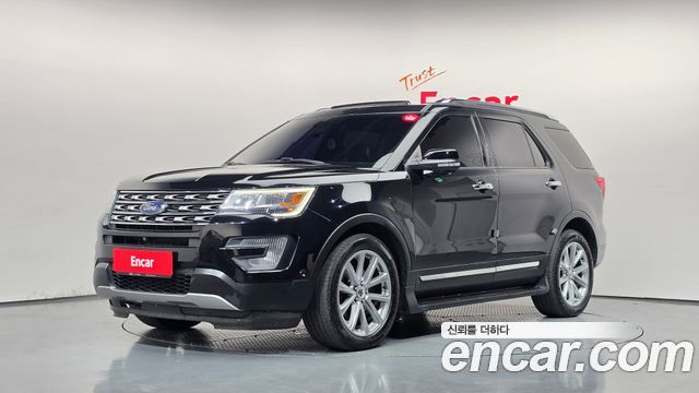 Ford Explorer 2.3 Limited 4WD 5th