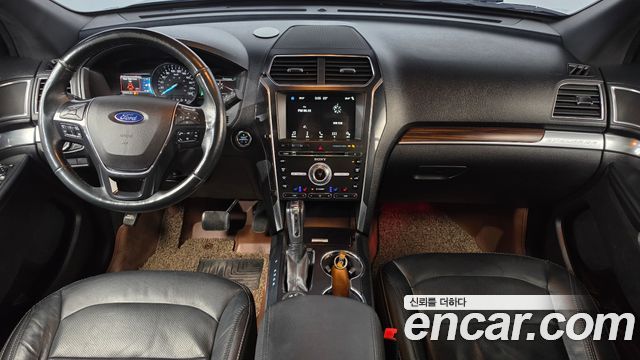 Ford Explorer 2.3 Limited 4WD 5th 2017 — фото 7