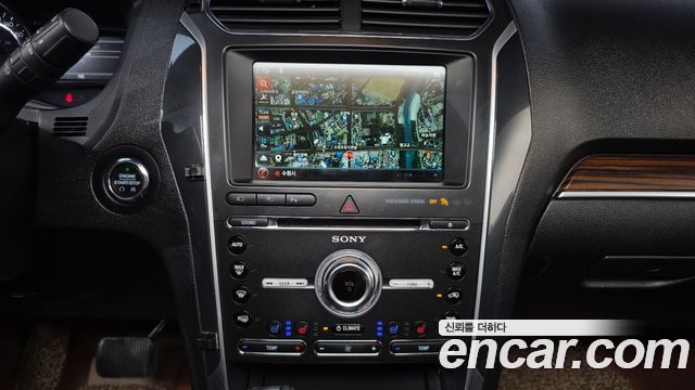 Ford Explorer 2.3 Limited 4WD 5th 2017 — фото 18