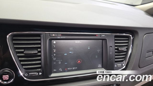 Kia Carnival 9-seater Noblesse 2018 — фото 16