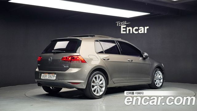 Volkswagen Golf (VII) 2.0 TDI 2016 — фото 2