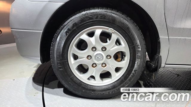 Hyundai Grand Starex 12-Seater Wagon CVX Premium 2015 — фото 5
