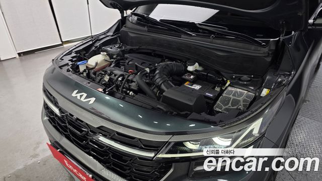 Kia Seltos Gasoline 1.6 Turbo 4WD Gravity 2024 — фото 6