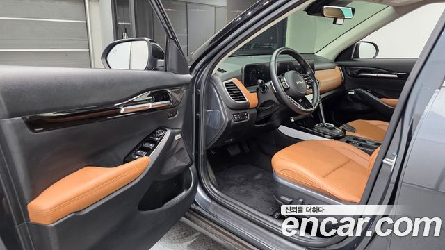 Kia Seltos Gasoline 1.6 Turbo 4WD Gravity 2024 — фото 10