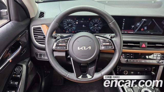 Kia Seltos Gasoline 1.6 Turbo 4WD Gravity 2024 — фото 13