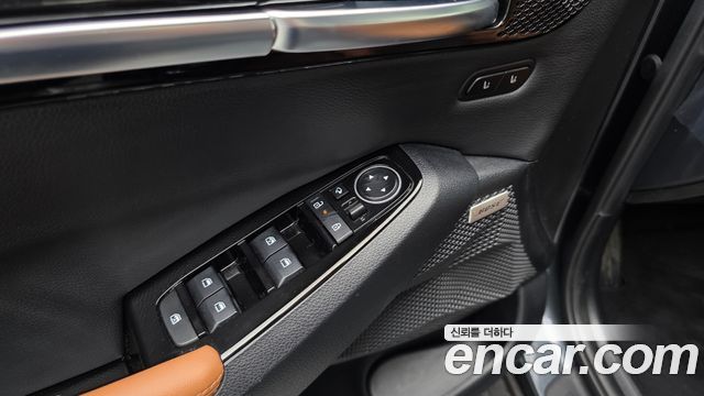 Kia Seltos Gasoline 1.6 Turbo 4WD Gravity 2024 — фото 30