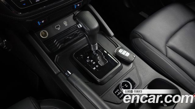 KG Mobility (SsangYong) Rexton Sports Diesel 2.2 4WD Prestige 2021 — фото 9