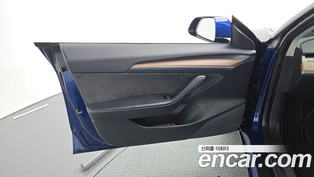 Tesla Model 3 Long Range AWD 2021 — фото 24